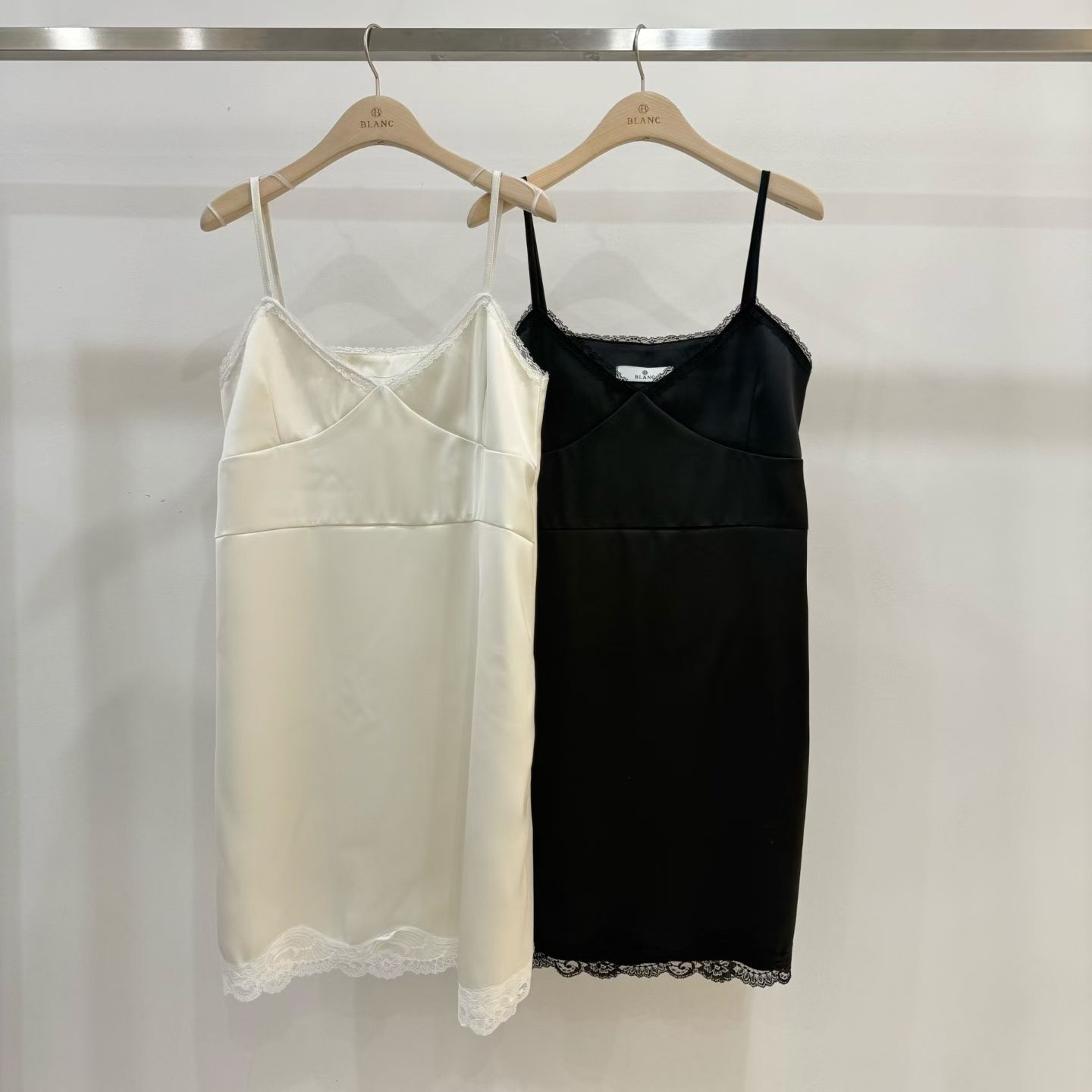 MB5521 醋酸吊帶連身裙 *特價* (優惠碼同充值購物金不適用)