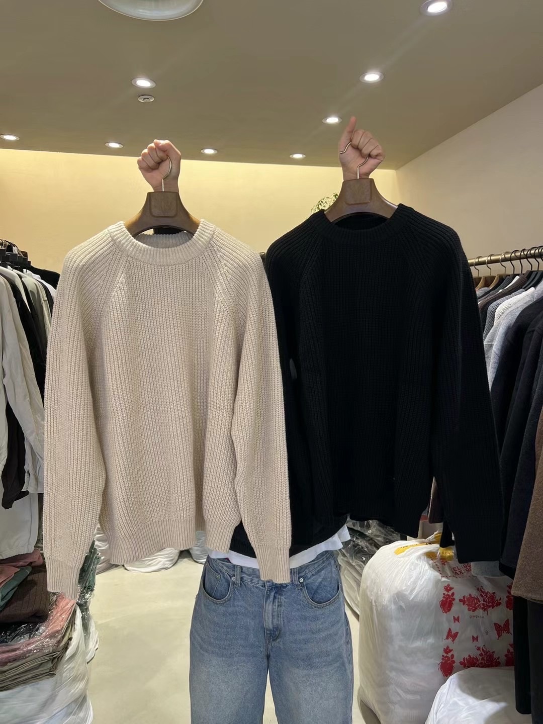 K14厚實羊毛素面針織