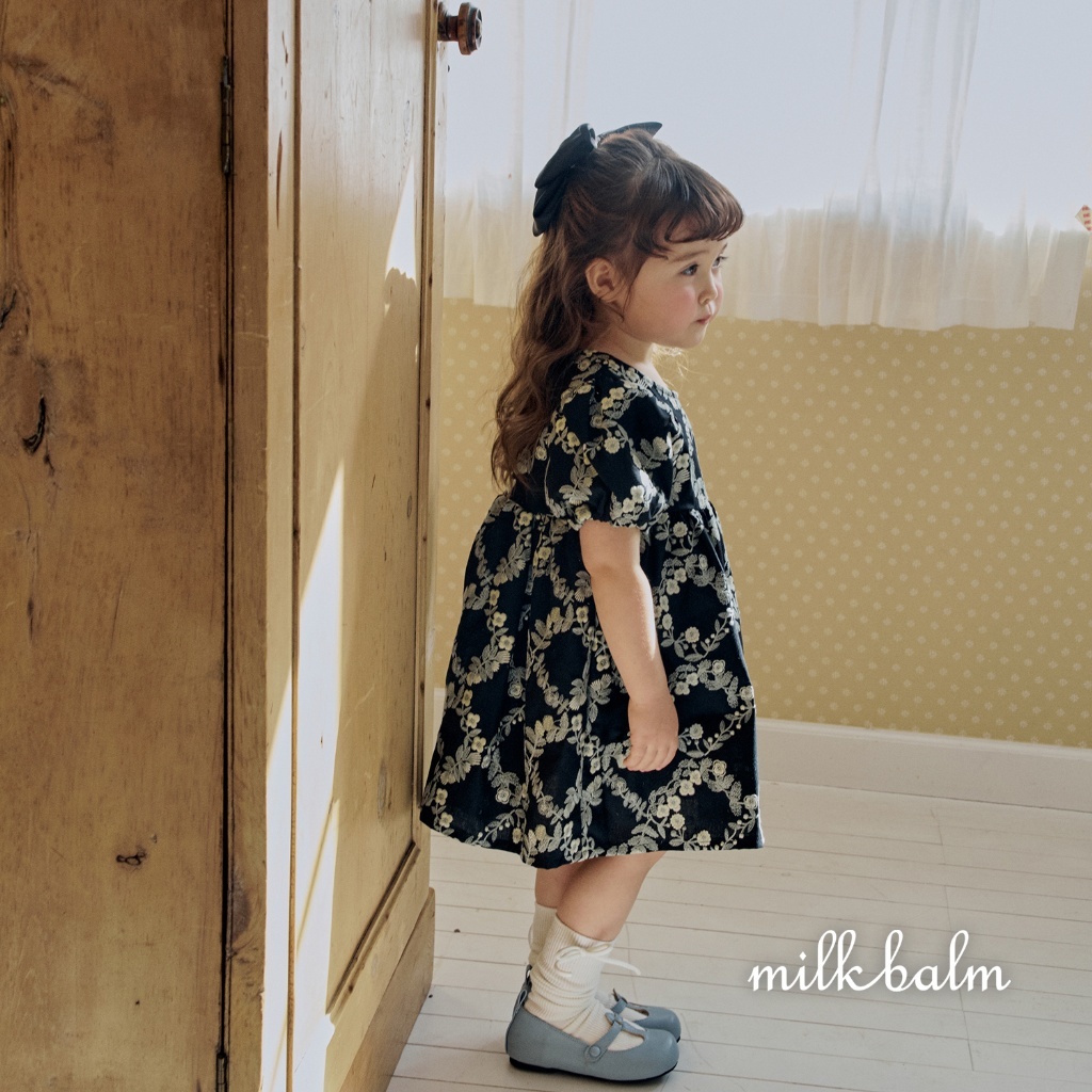 正韓春milkbalm 小童花園花朵洋裝