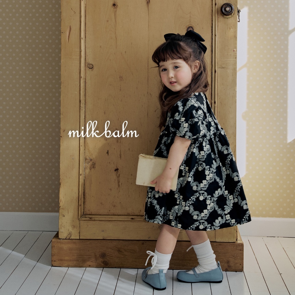 正韓春milkbalm 小童花園花朵洋裝