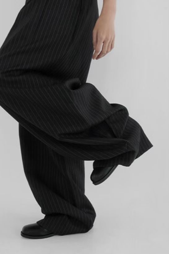 K32   褲管側打折直紋西裝褲