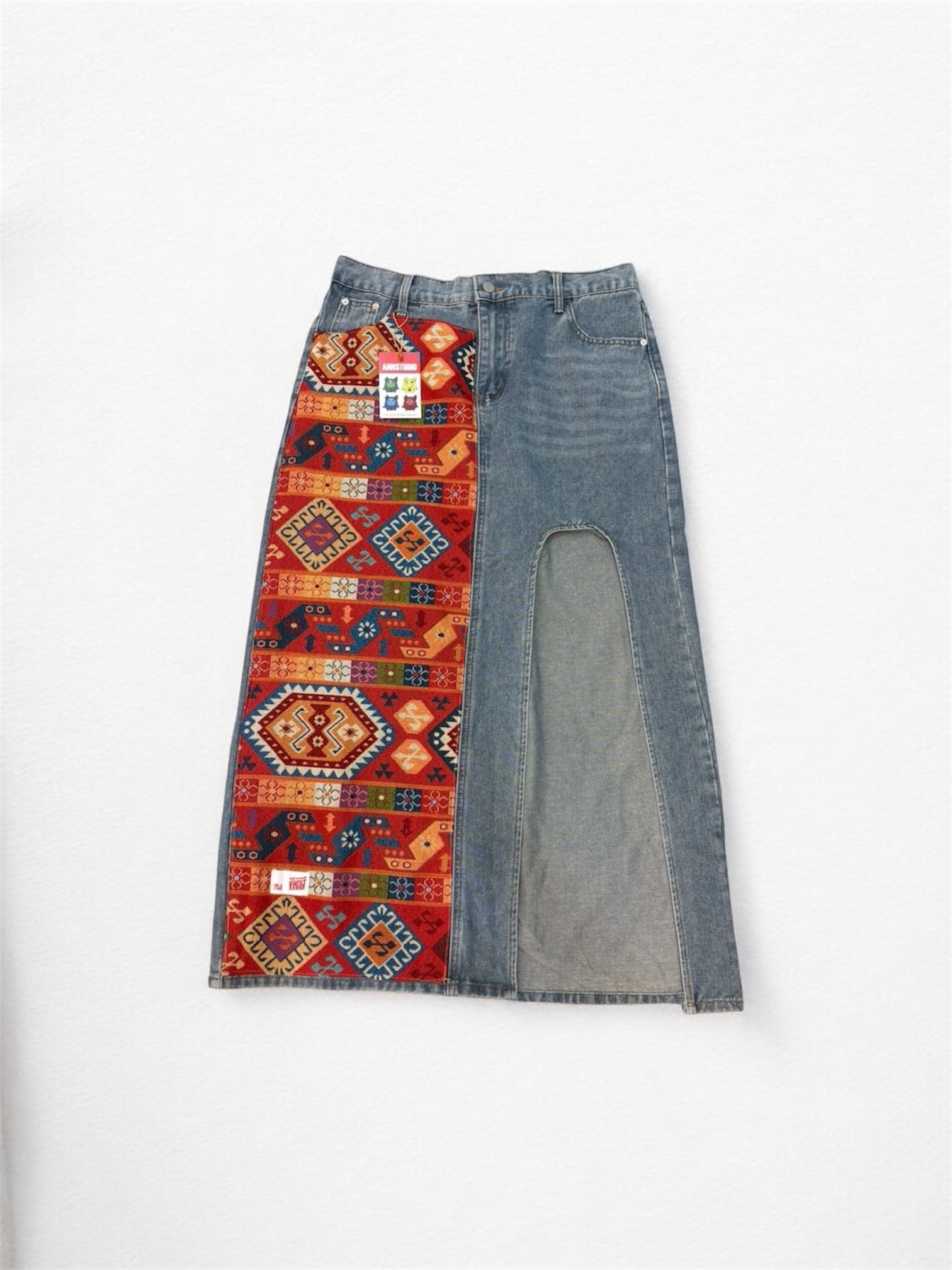 Annstudio / 手作客制款 / 倒U挖空圖騰長裙（尺寸2XL）