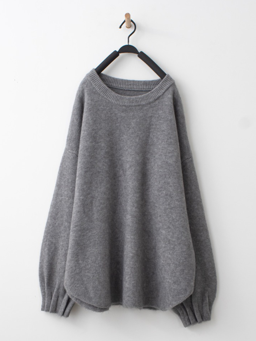 簡約袖口抓褶長版毛衣高腰條絨直筒裙組合