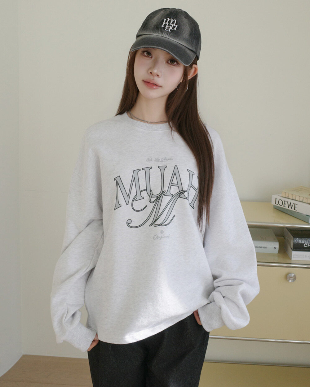 預訂｜MUAHMUAH MUAH SPORTY LOGO SWEATSHIRT