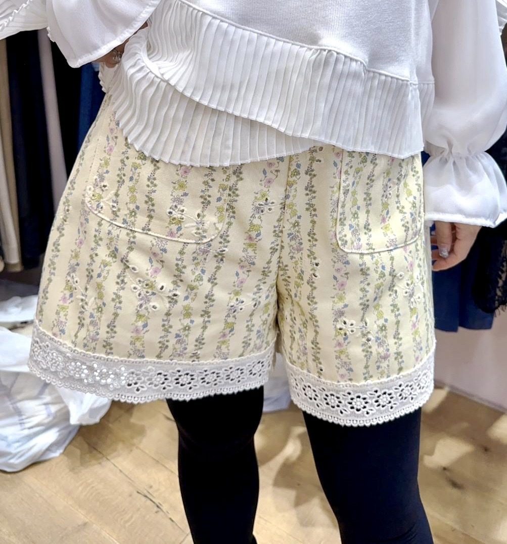 OT135 腰 26-33HIP40 長 14.5$469 (一口價)