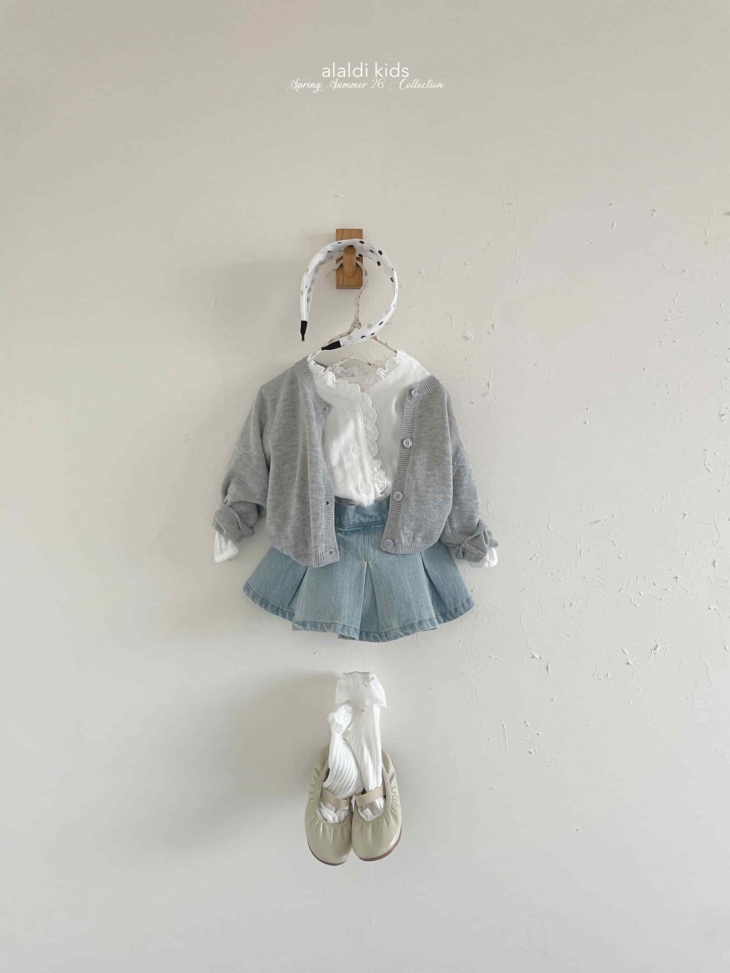 正韓春Aladin 兩色大地色針織外套