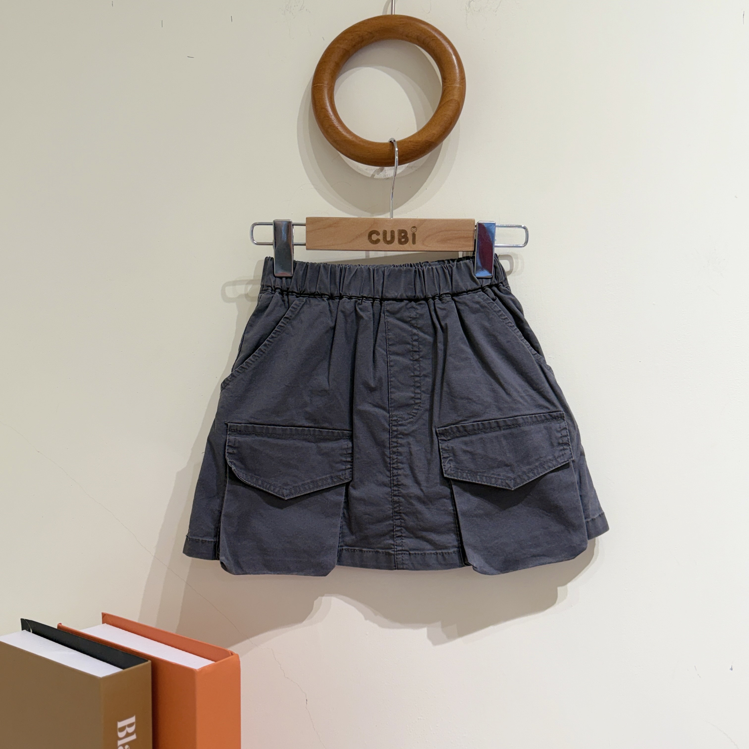 26春 灰色工裝裙