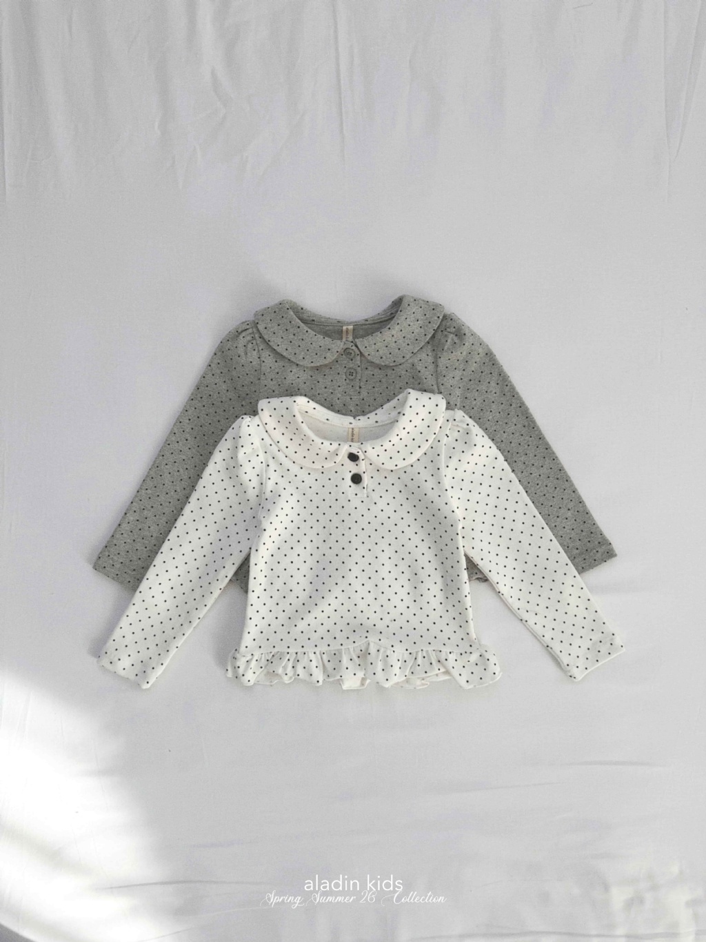 正韓春Aladin 兩色波點娃娃領上衣