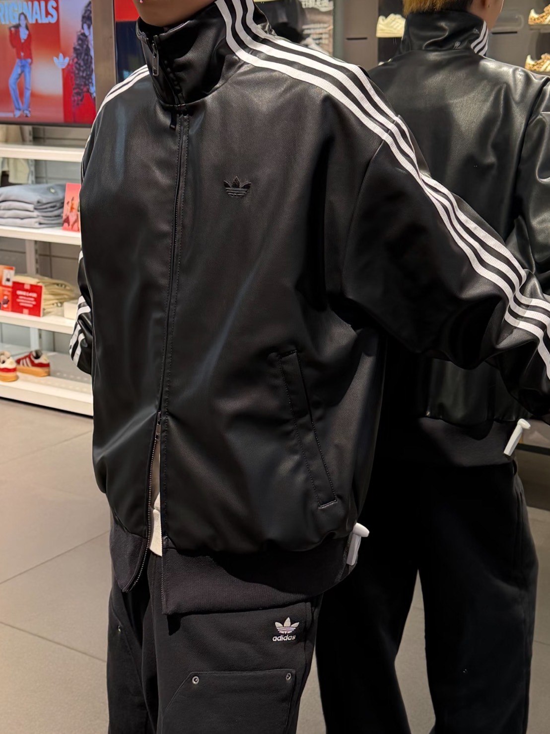 ADIDAS 3-STRIPES PLEATHER TRACK TOP 三線 立領 皮外套