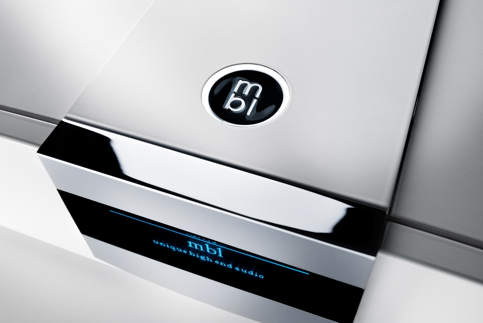 MBL Cadenza C21 立體聲後級 Stereo Power Amplifier Details