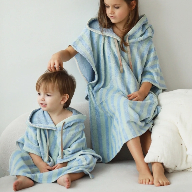 Everyday by Roberta 竹纖維條紋連帽斗篷浴袍 Bamboo-cotton striped poncho - blue