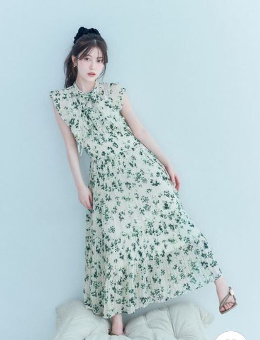 [預購] SNIDEL 永續材質荷葉邊洋裝 <2月中旬出貨>