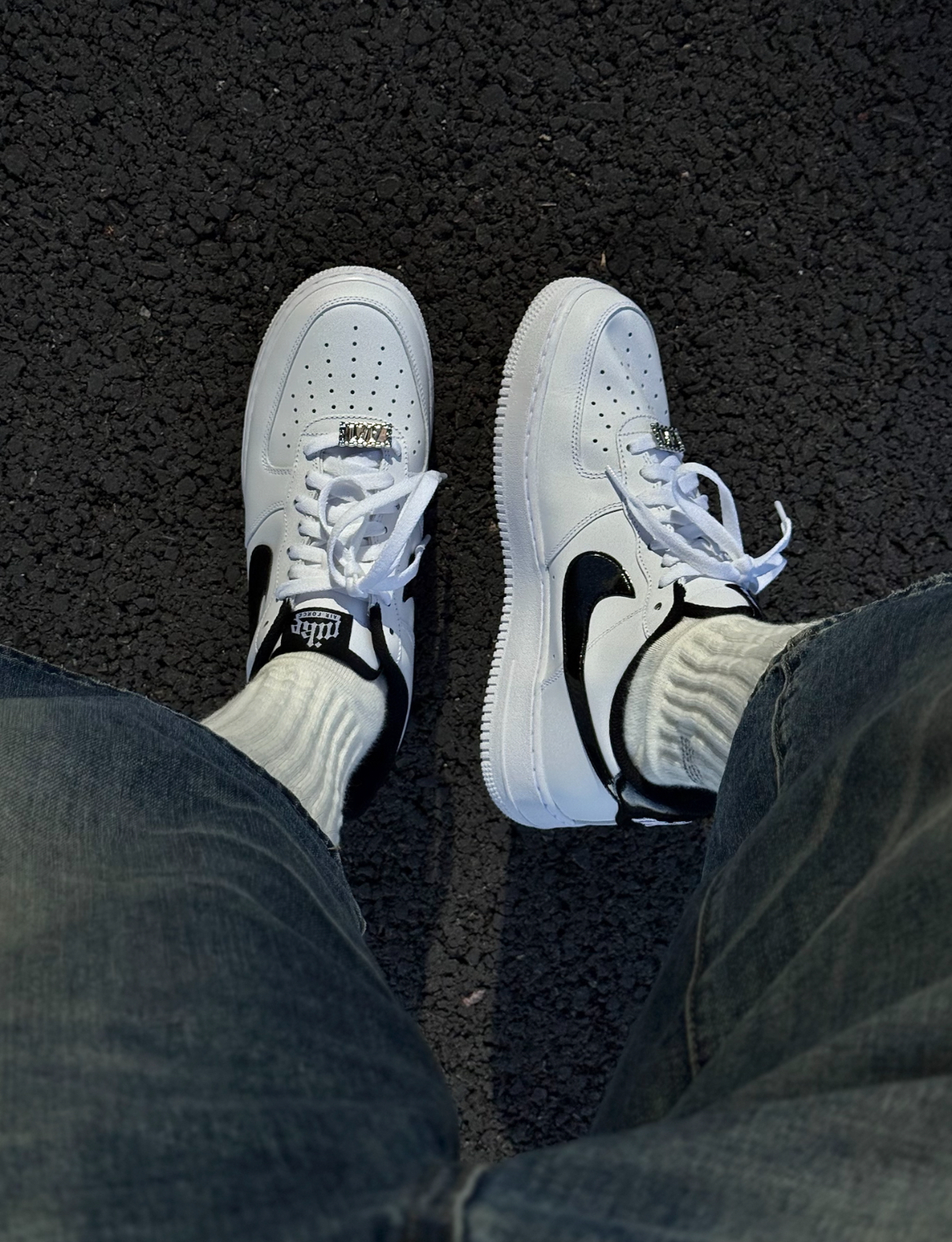 Nike Air Force 1 AF1 白黑色 皮革 亮皮 刺繡 男女款 HF2898-101/預購