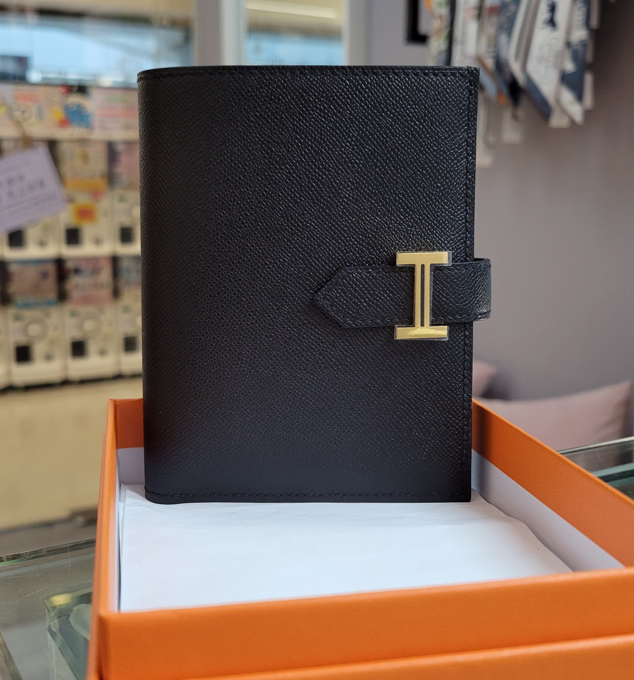 Hermes Bearn compact wallet noir CC Madame 短銀包 黑色 金扣