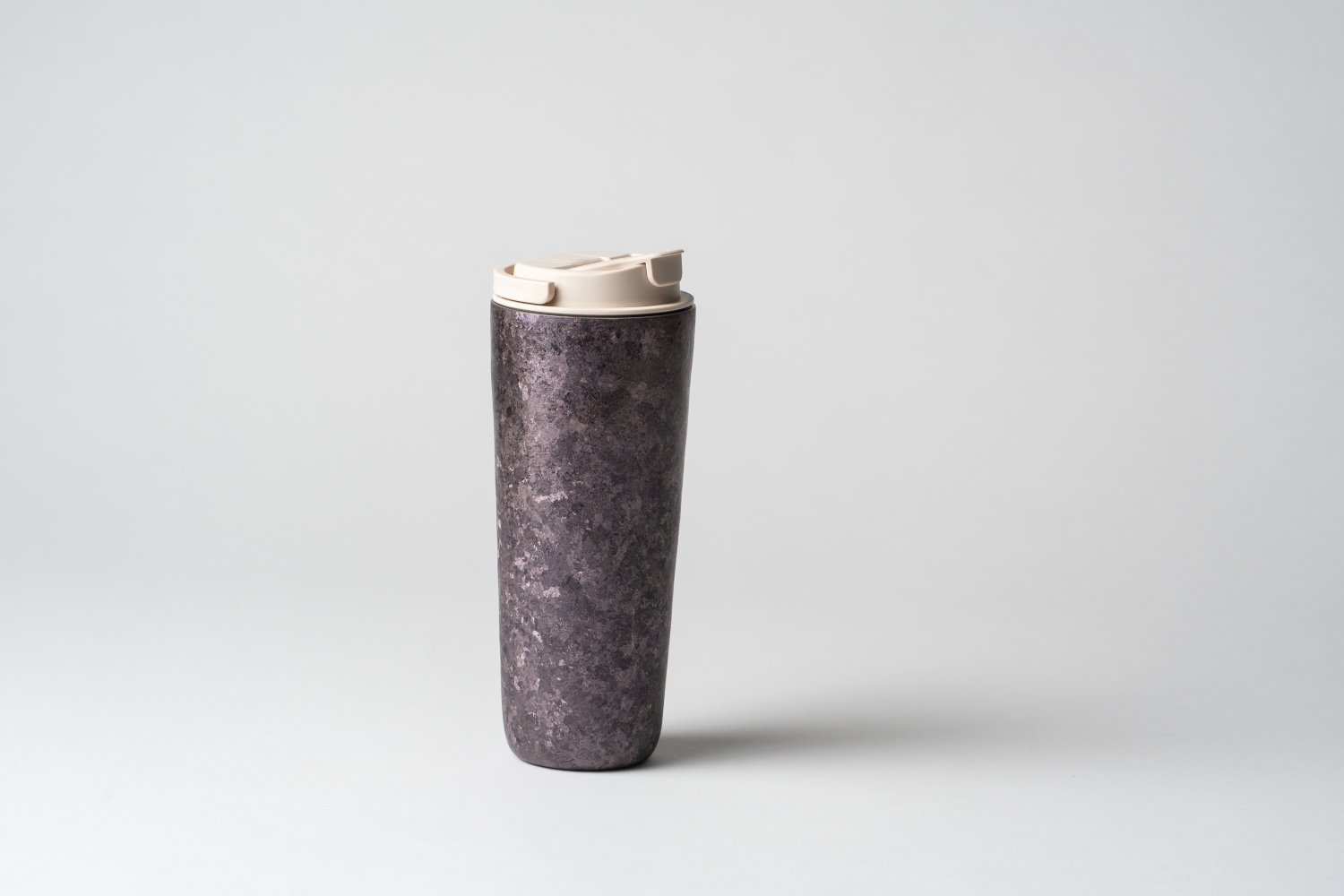 純鈦跳跳杯｜晶鈦系列｜暮光紫Ｘ奶昔白蓋