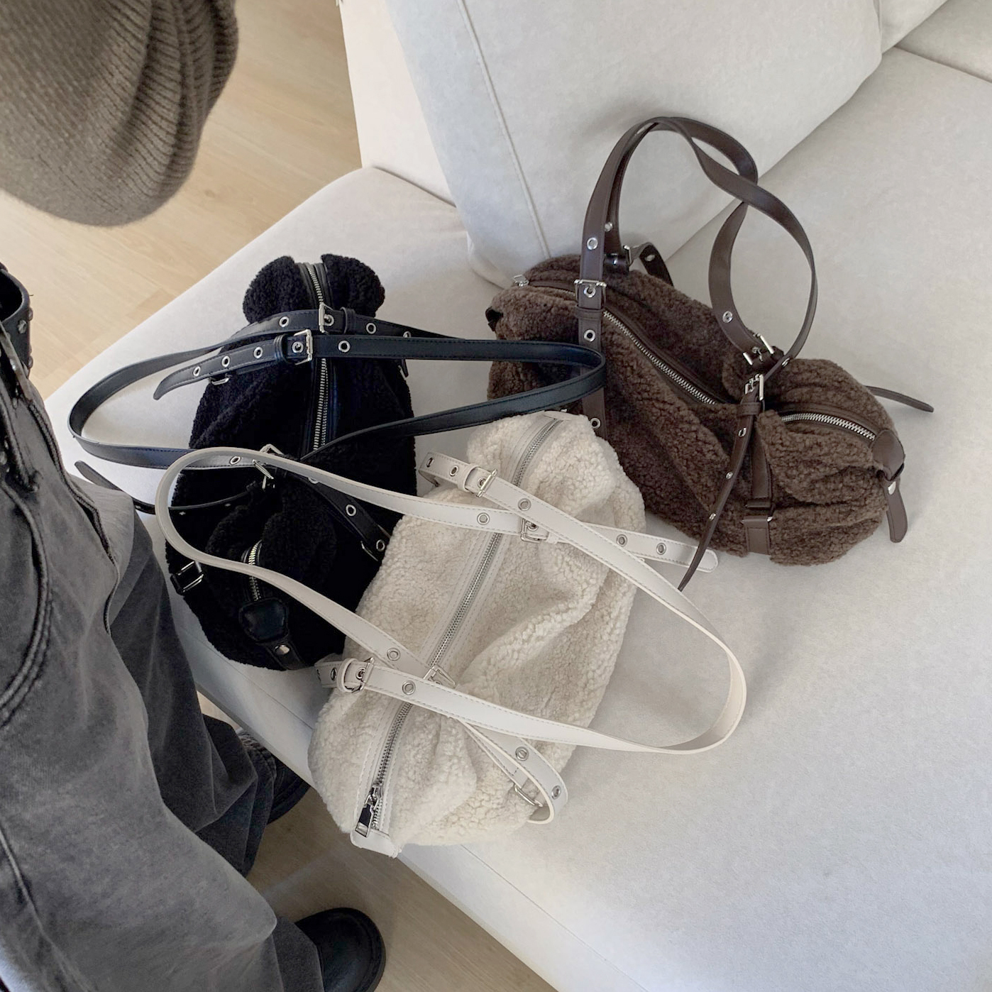 ISA_屬於冬天的溫度 氛圍感羊羔毛單肩包_51245