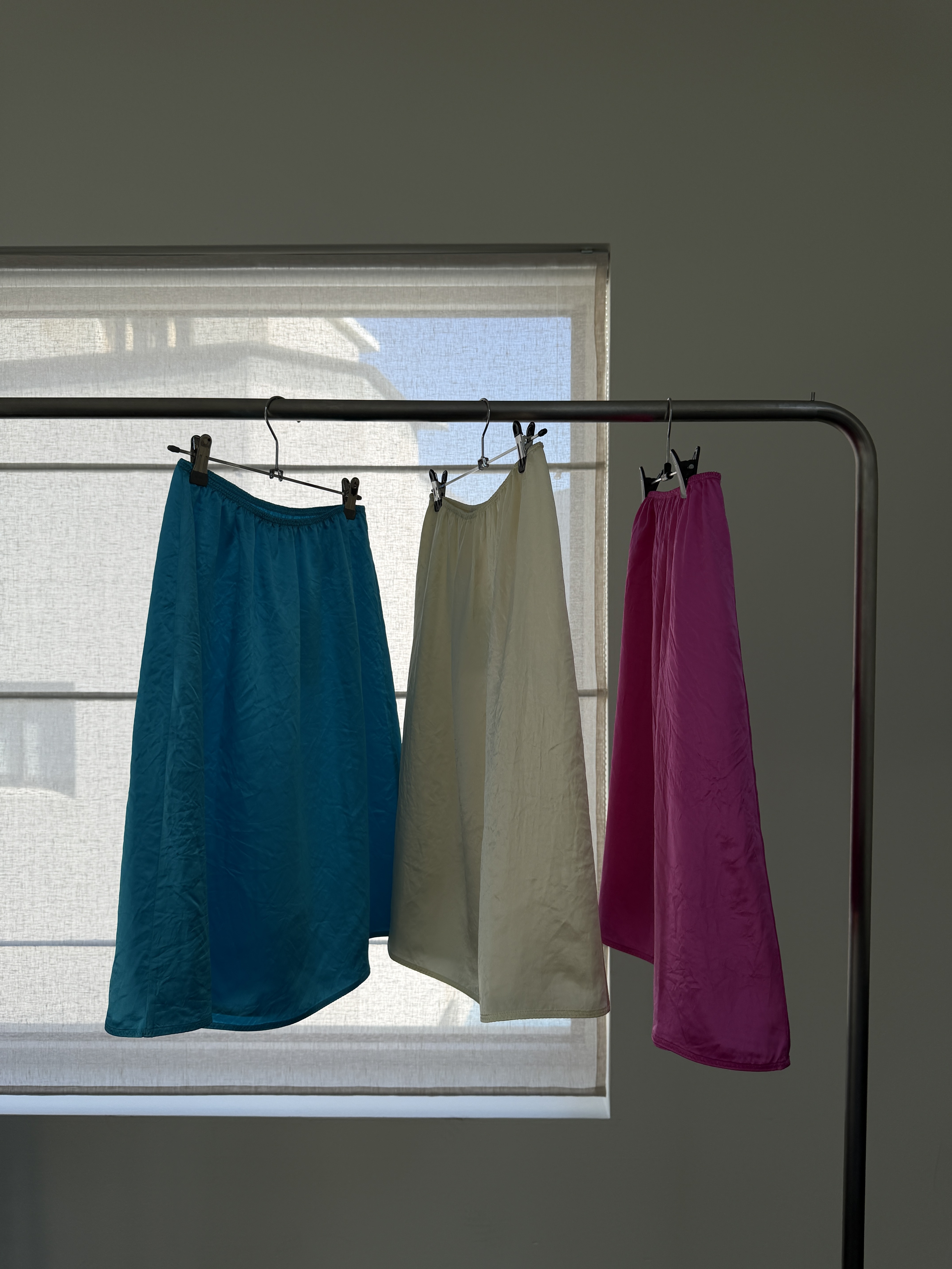 Neon colour elastic skirt