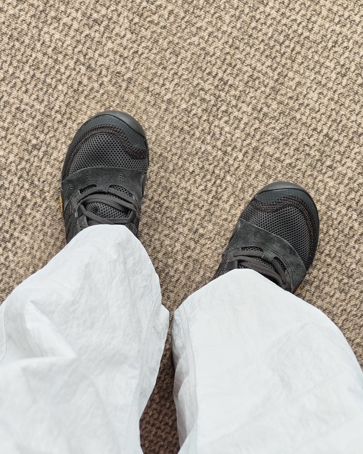 NEW BALANCE MT10 NB 黑灰 黑色 薄底鞋 越野跑鞋 復古 Vibram 黃金大底 男鞋 MT10OAC / 調貨