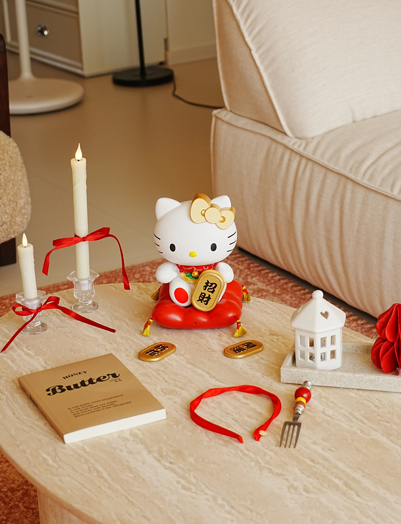 【 預購 】Hello Kitty 電動招財貓小夜燈 會招手唷!