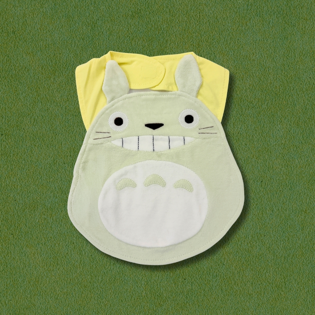 圍兜  和龍貓一起 大龍貓笑臉