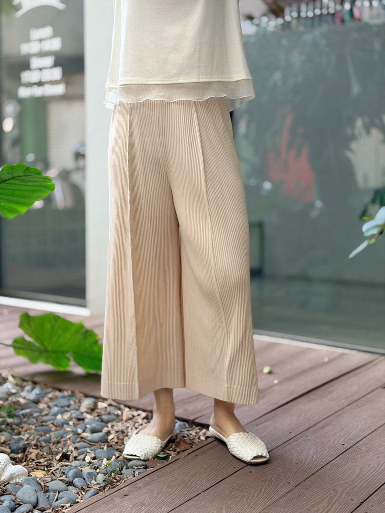 0203三宅九分寬褲