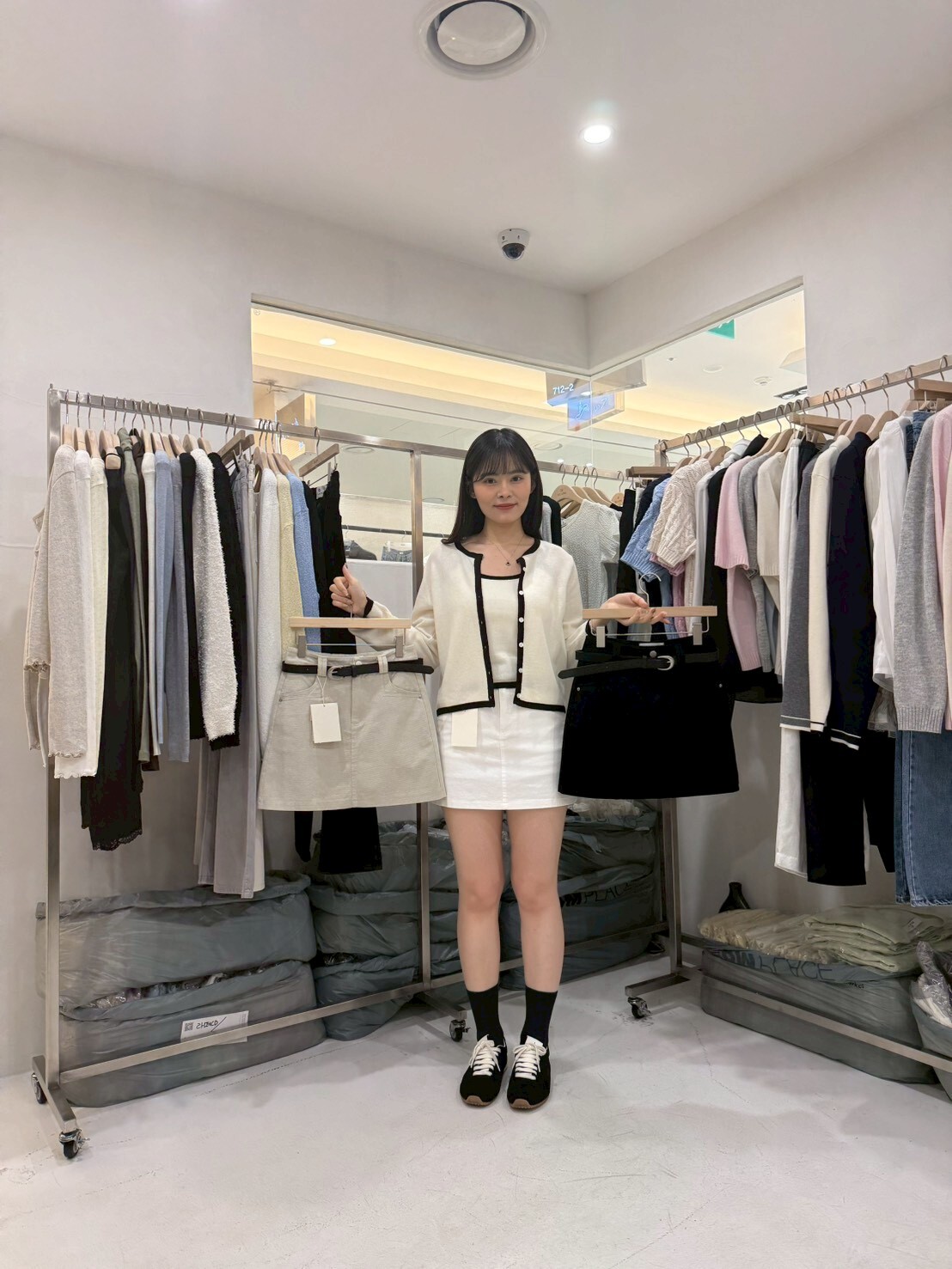 MB5502 皮帶A型短裙 *特價* (優惠碼同充值購物金不適用)