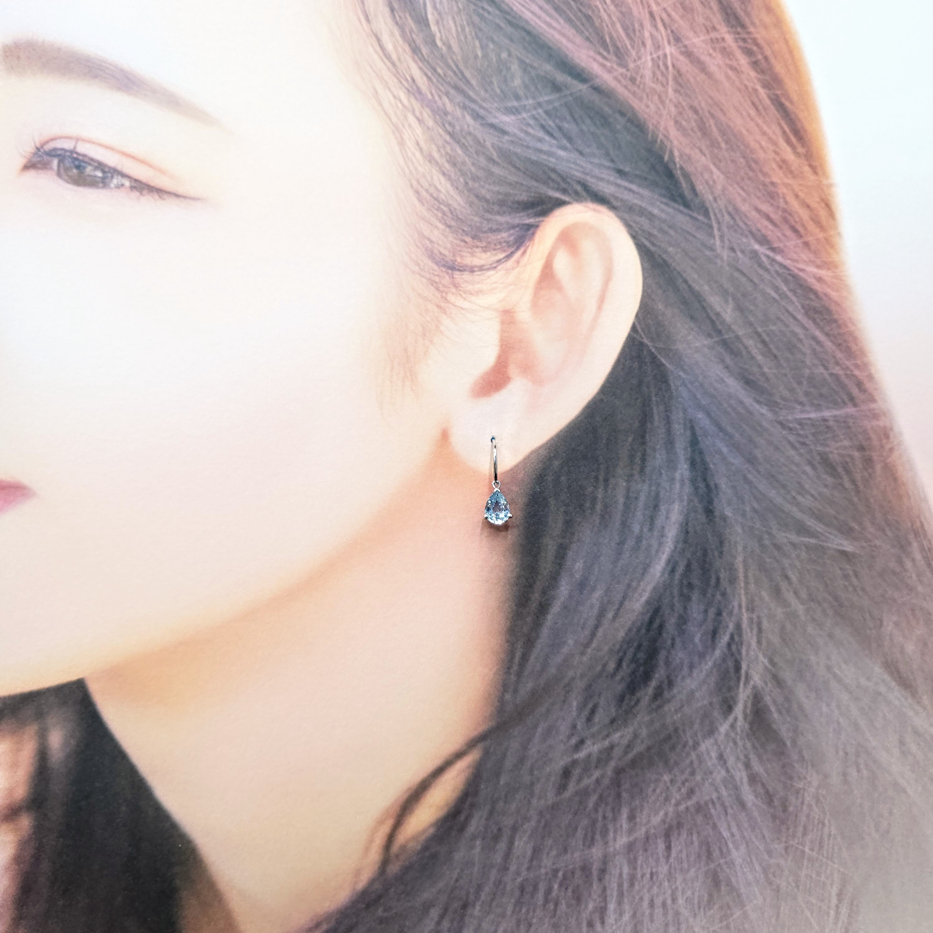 18K White Gold 1.49ct Sapphire Earrings