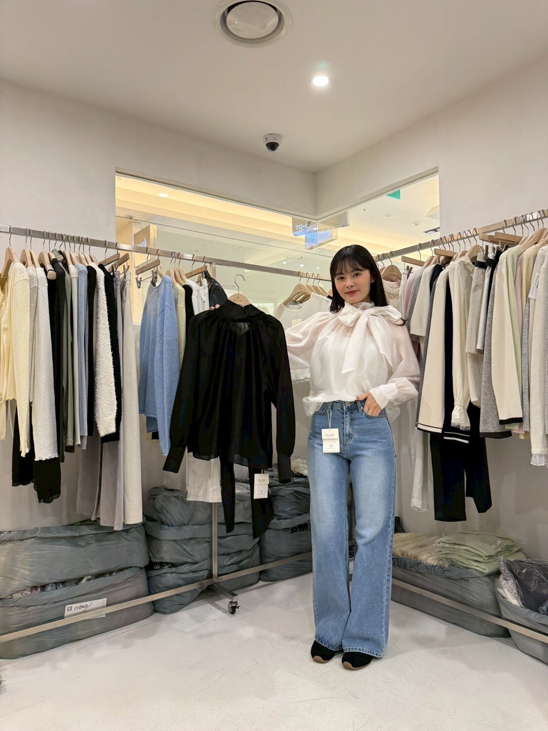 MB5512 領巾透紗上衣 *特價* (優惠碼同充值購物金不適用)