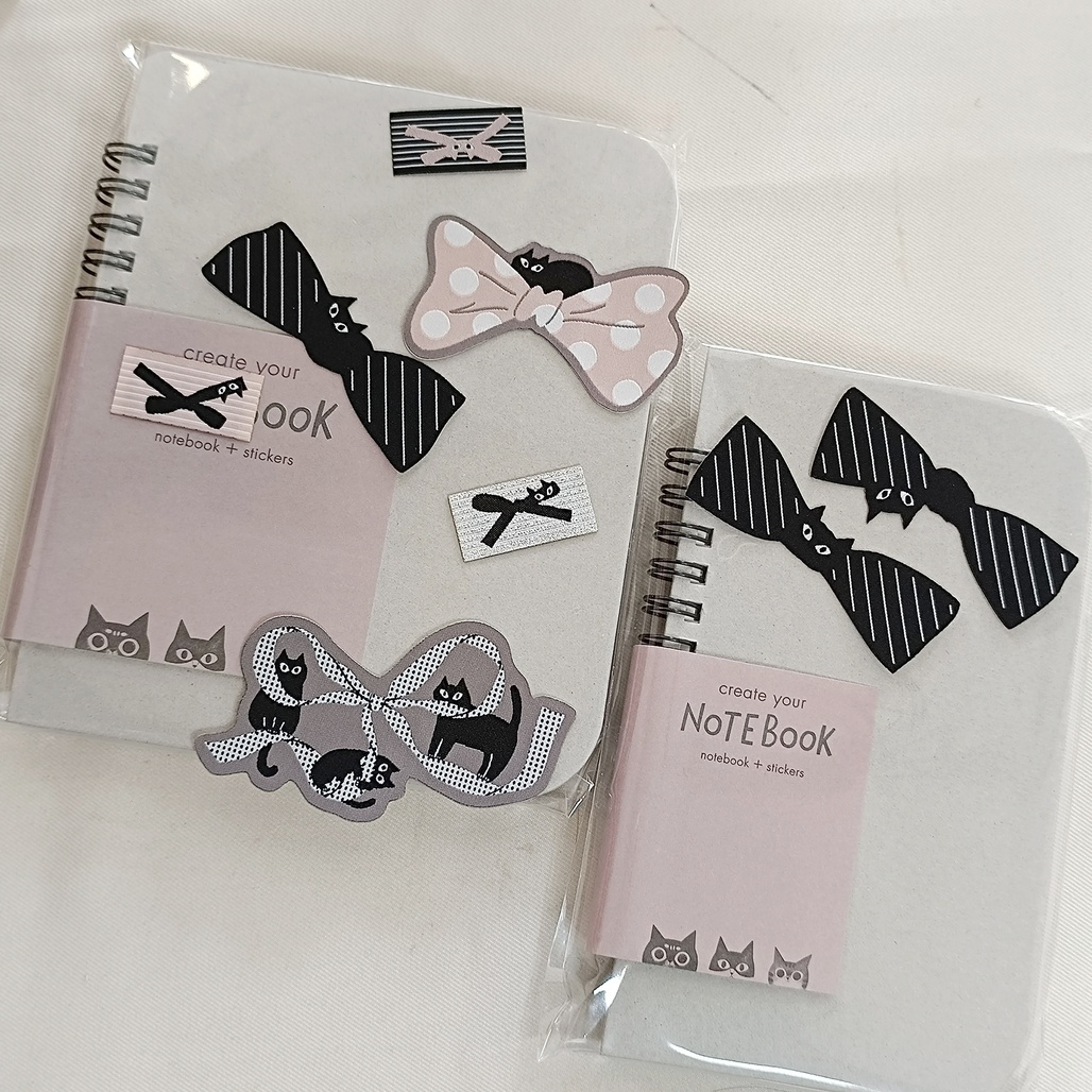 大芝麻小花生．蝴蝶結貓貓 布標線圈筆記本 大/小