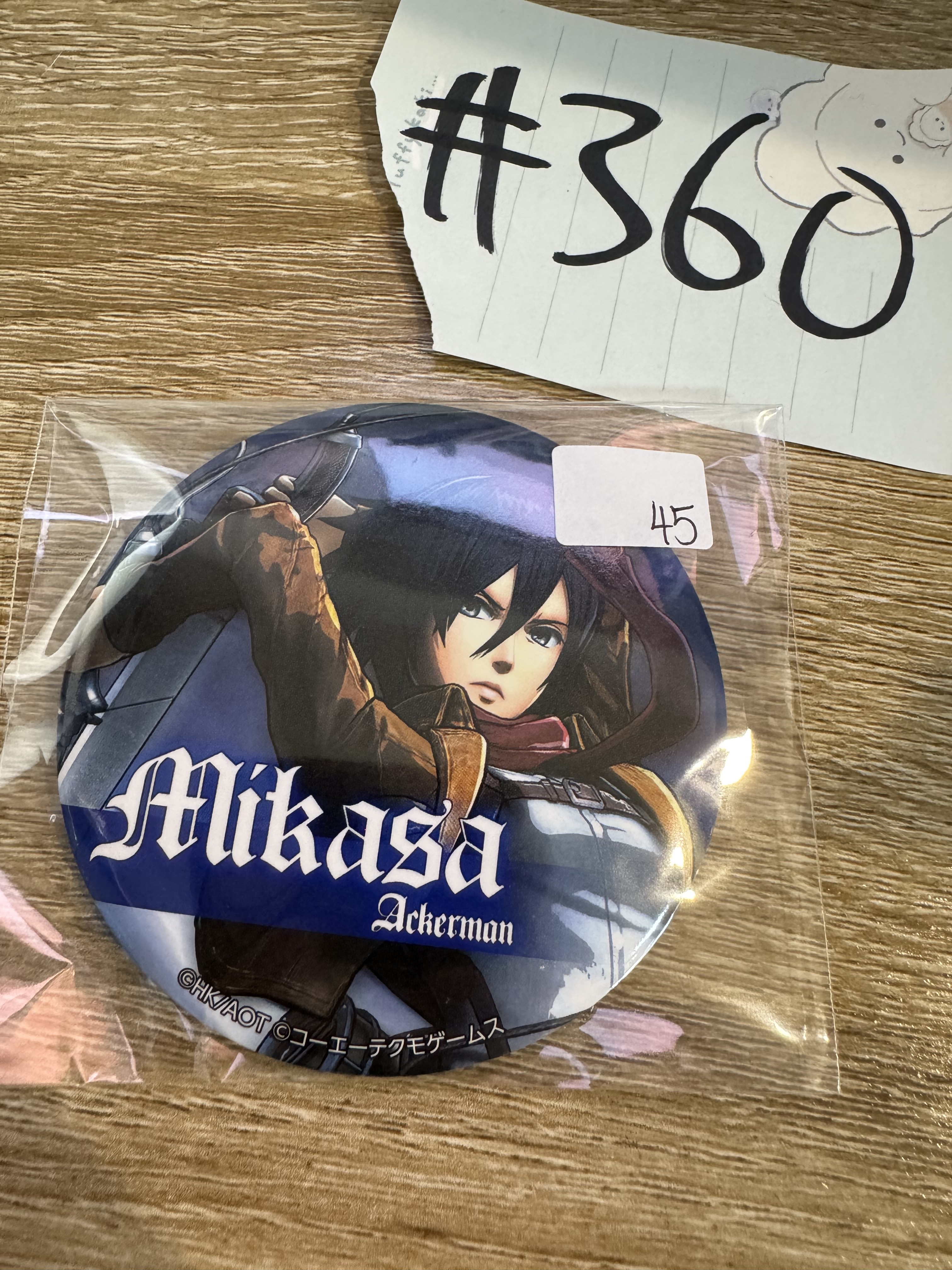 進擊的巨人  mikasa 襟章#360