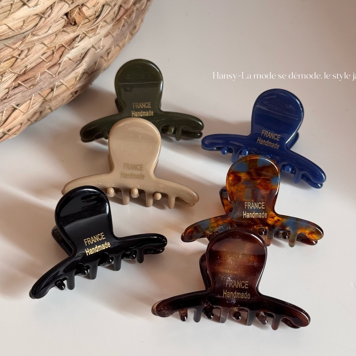 No.9228 醋酸小字母小髮夾