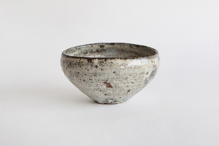八田亨　白掛丸鉢 八田 亨 | 白掛輪花鉢 #八田亨 #陶芸 #薪窯 #焼物 #器 # うつわ