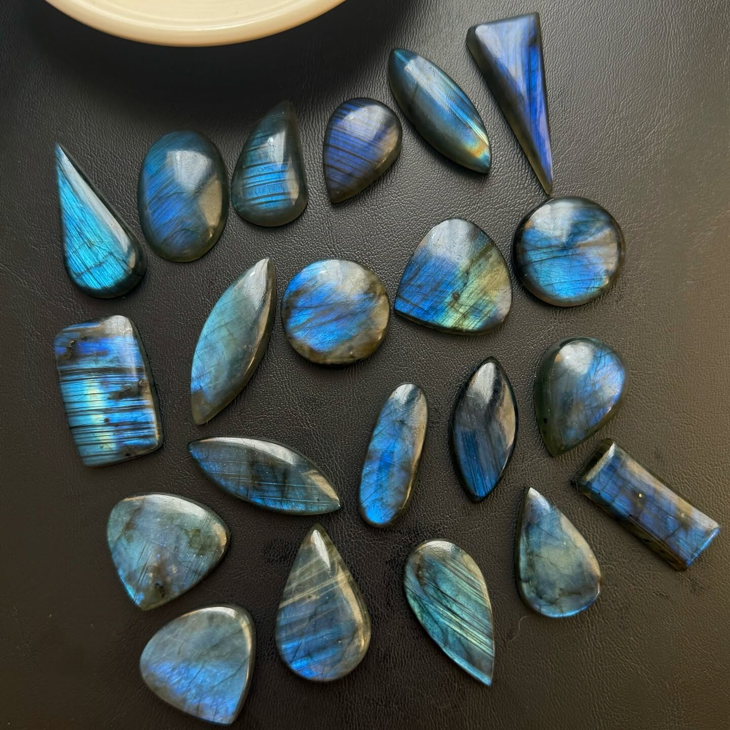 [原石] 魔鬼拉長石 水晶蛋面 水晶墜面