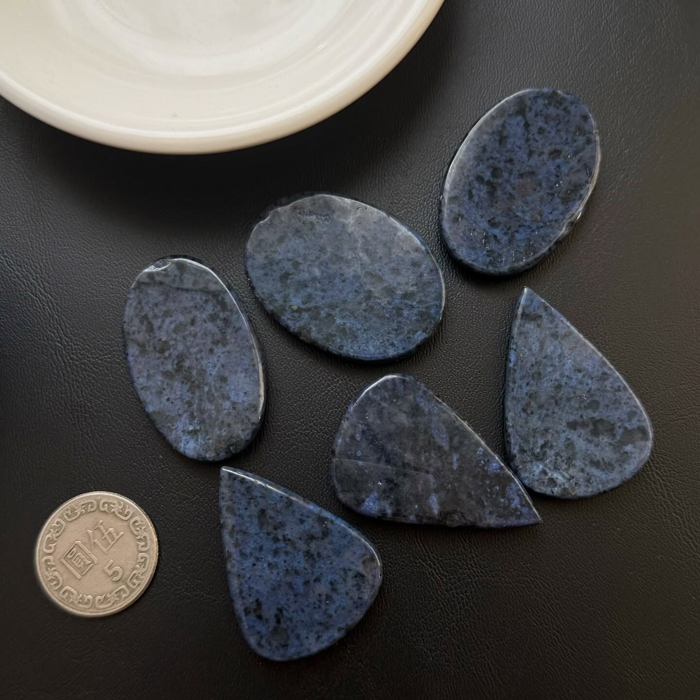 [原石] 藍線石 水晶蛋面