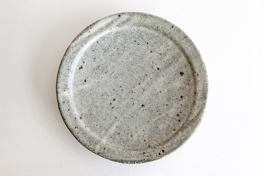 八田亨 - 白掛邊皿(L)