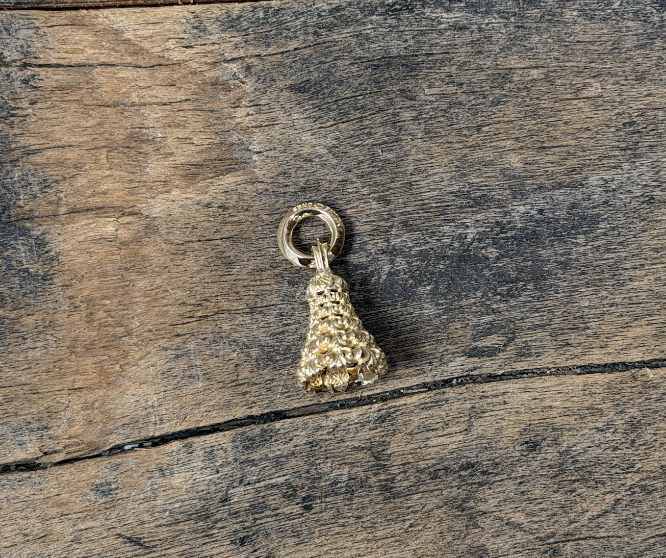 Yoshida Bell XS 18K Gold