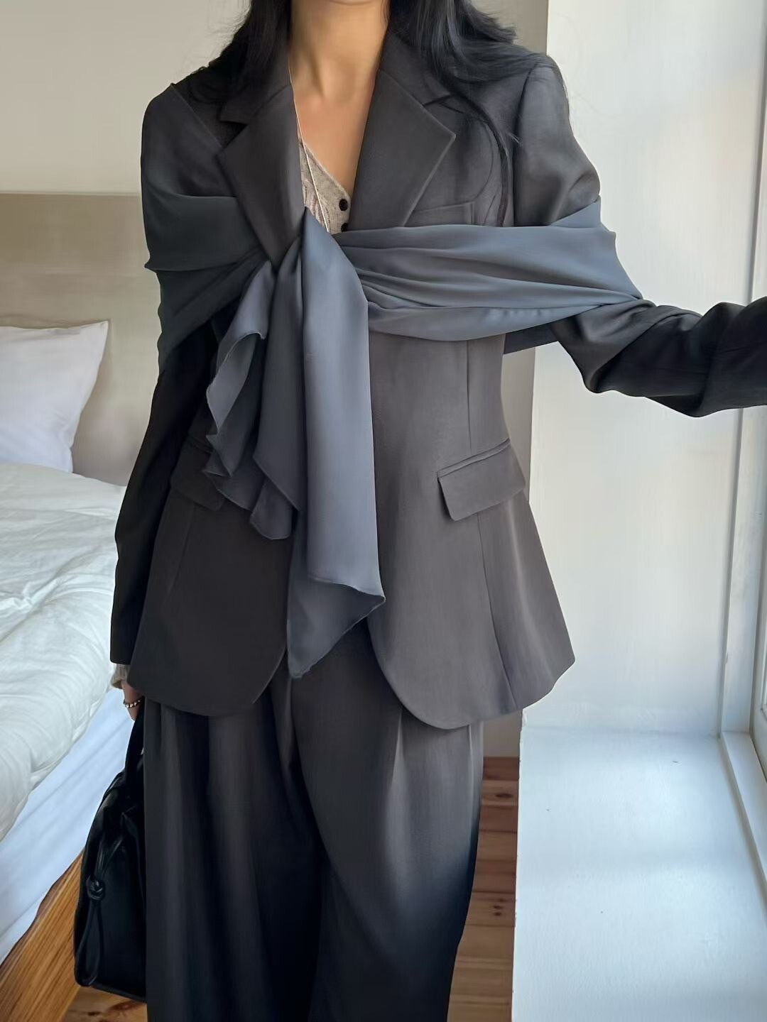 獨特感多穿法絲巾造型+西裝外套SET / 2色