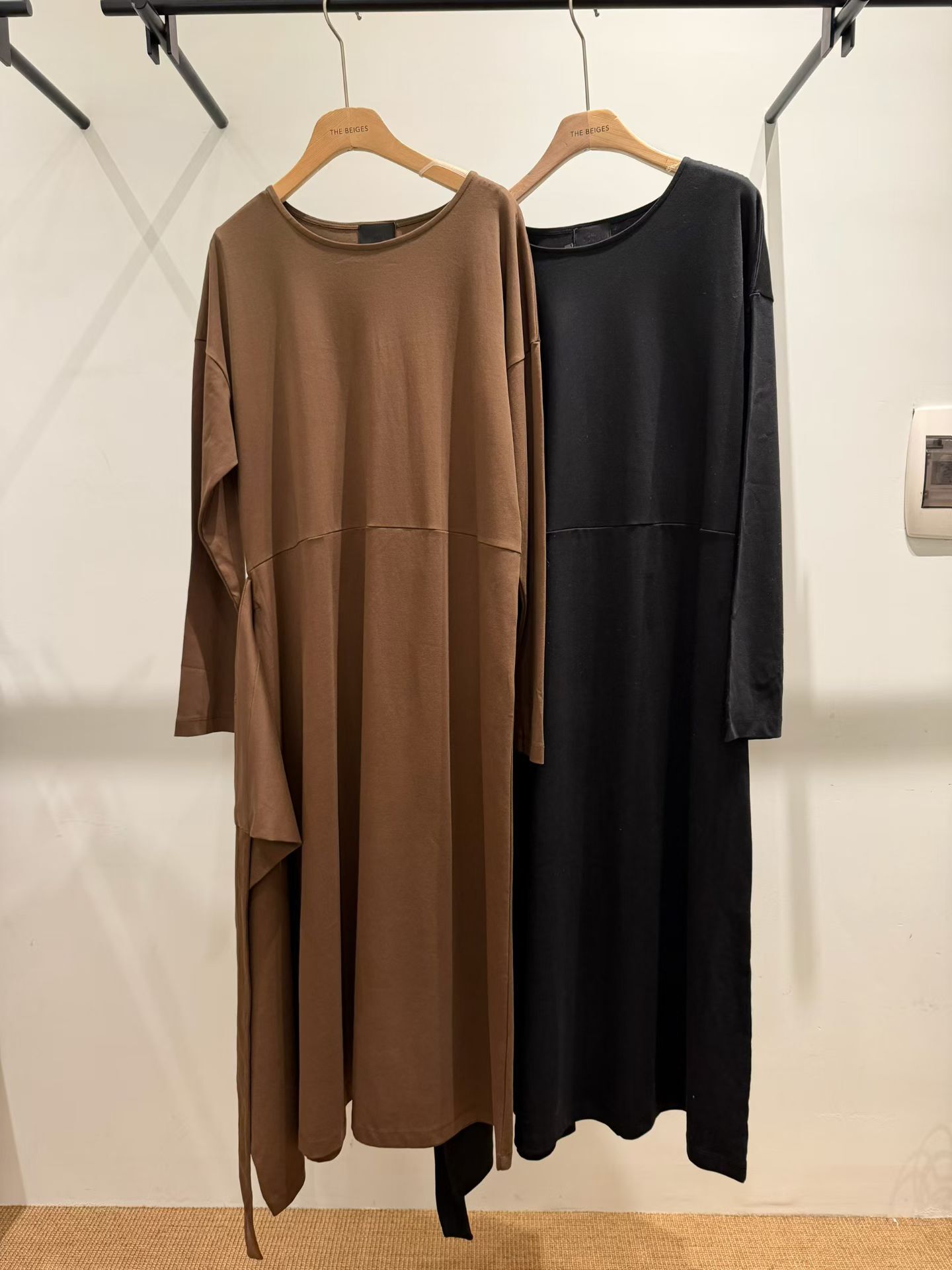 TS5504 綁腰連身裙 *特價* (優惠碼同充值購物金不適用)