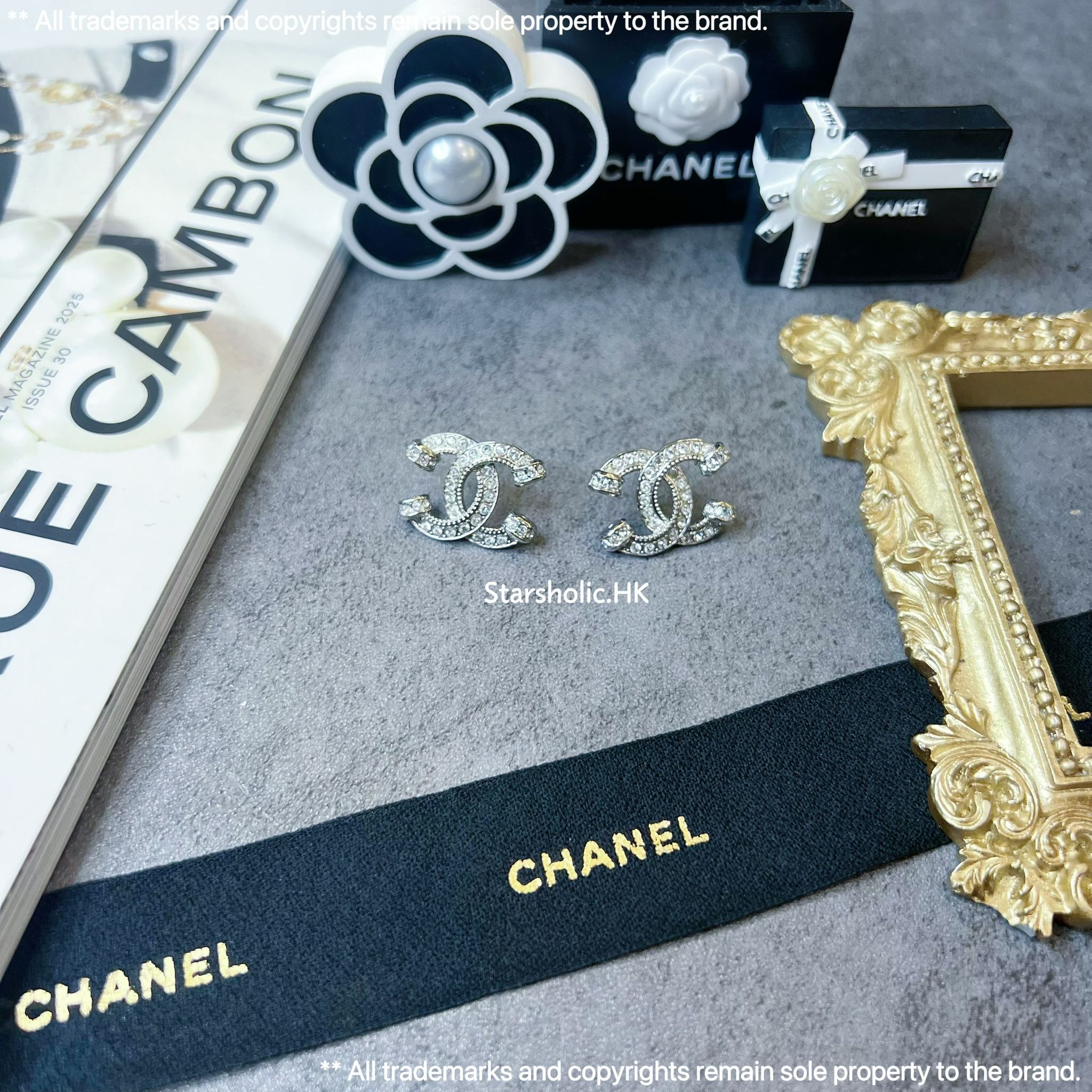 CHANEL 閃石 CC Logo Earrings