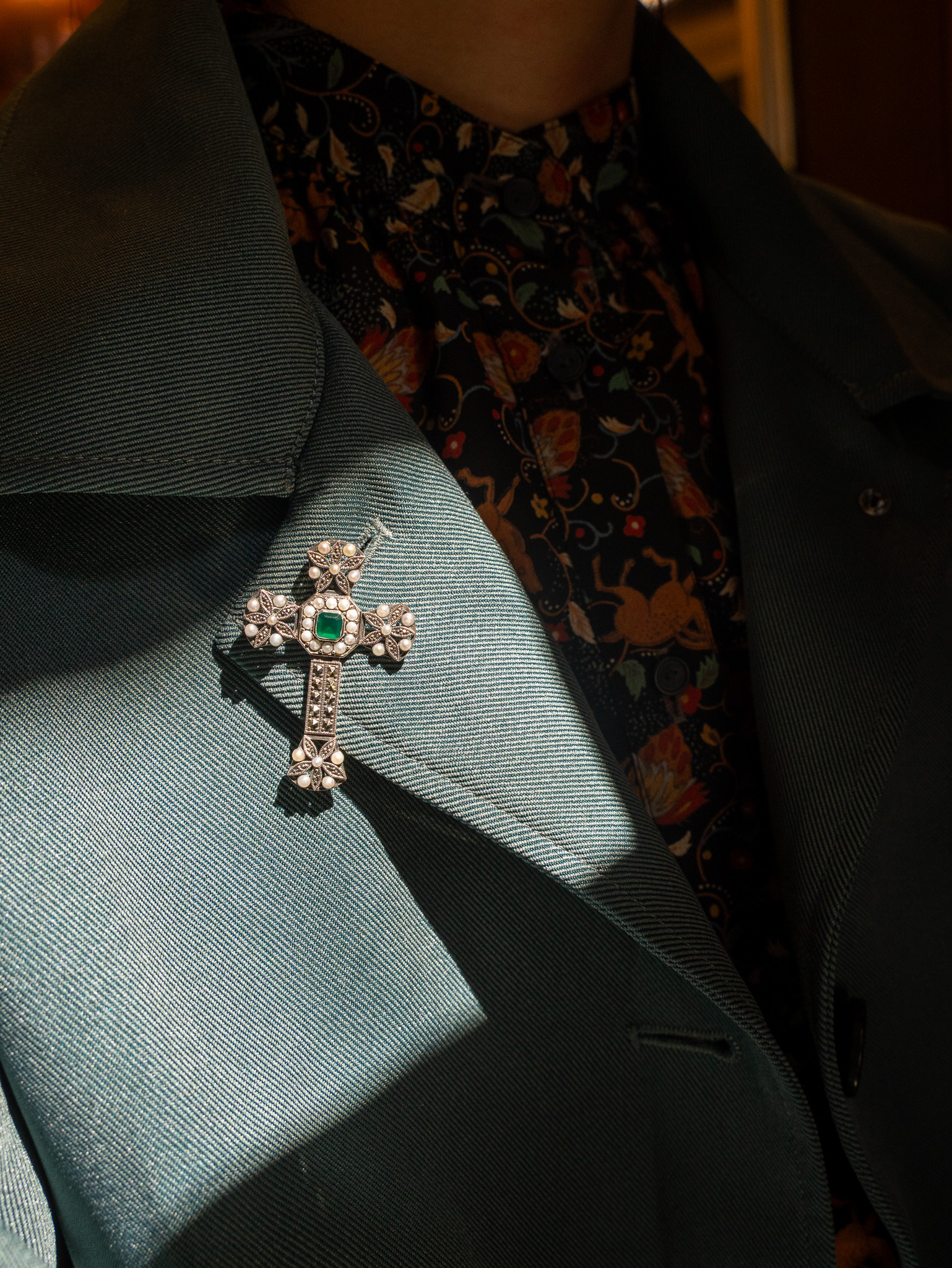 綠玉髓十字胸針（OP2179）