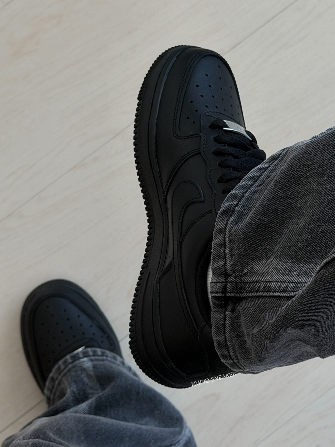 <折扣必買‼限量30雙⚠️> Nike Air Force 1 Low (GS)純黑 大童款