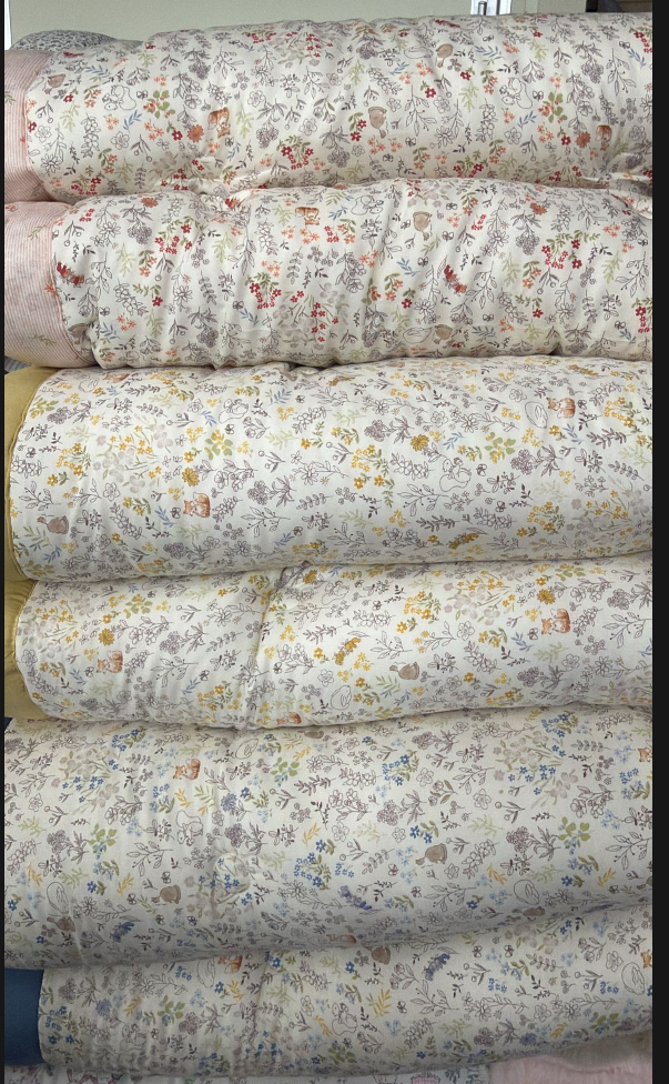 KE2006  花花動物四季被  單人160/210cm $439 雙人200/230cm $499