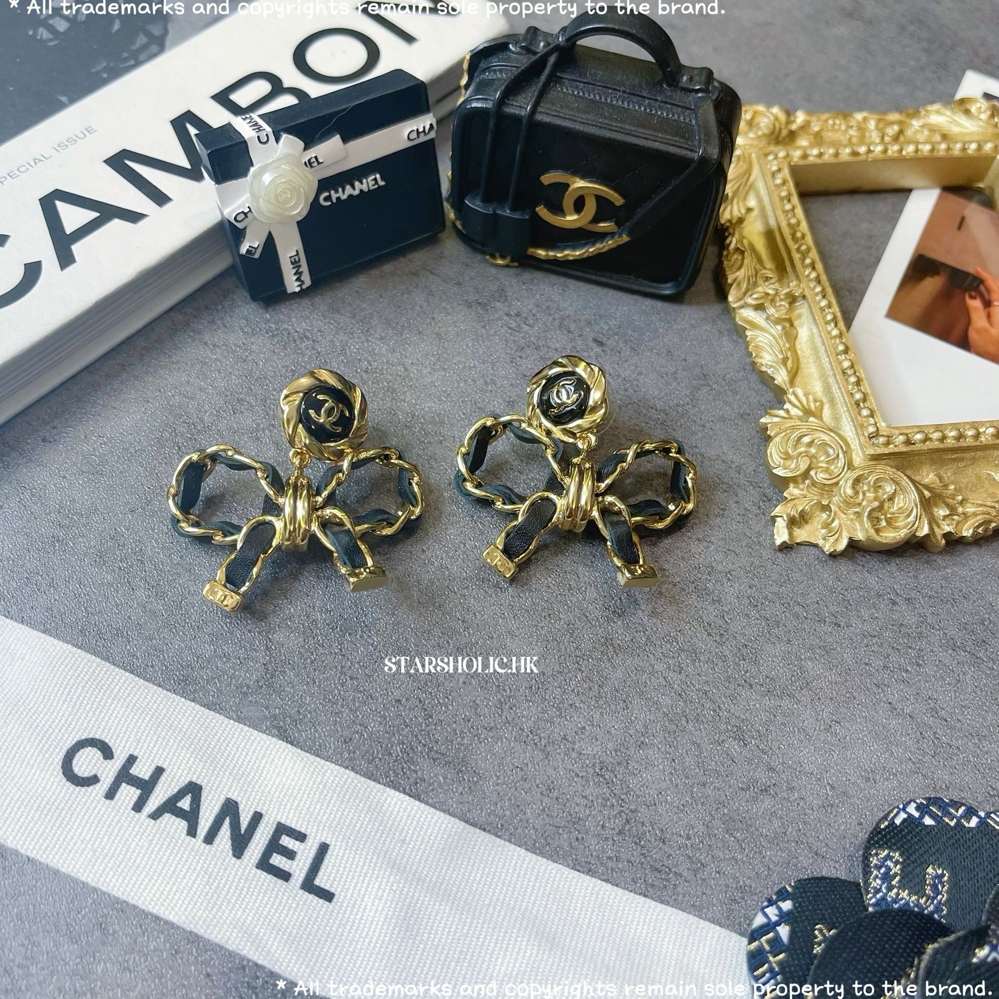 CHANEL 皮穿鏈大蝴蝶  Earrings