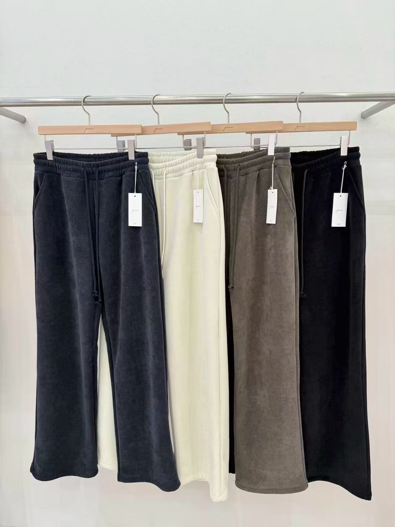 GC5525 刷毛絲絨感褲 *特價* (優惠碼同充值購物金不適用)