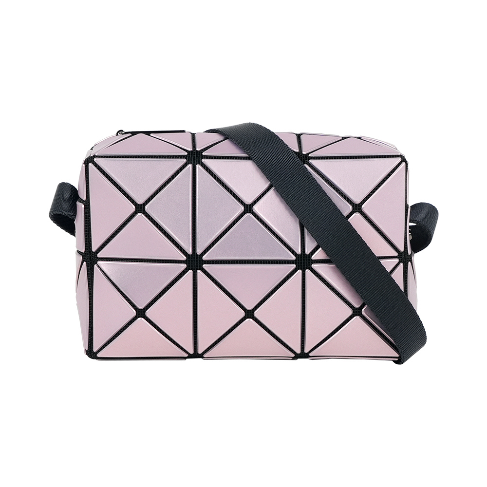 【ISSEY MIYAKE三宅一生】BAO BAO CUBOID 金屬迷你方形斜背包(淺粉色)