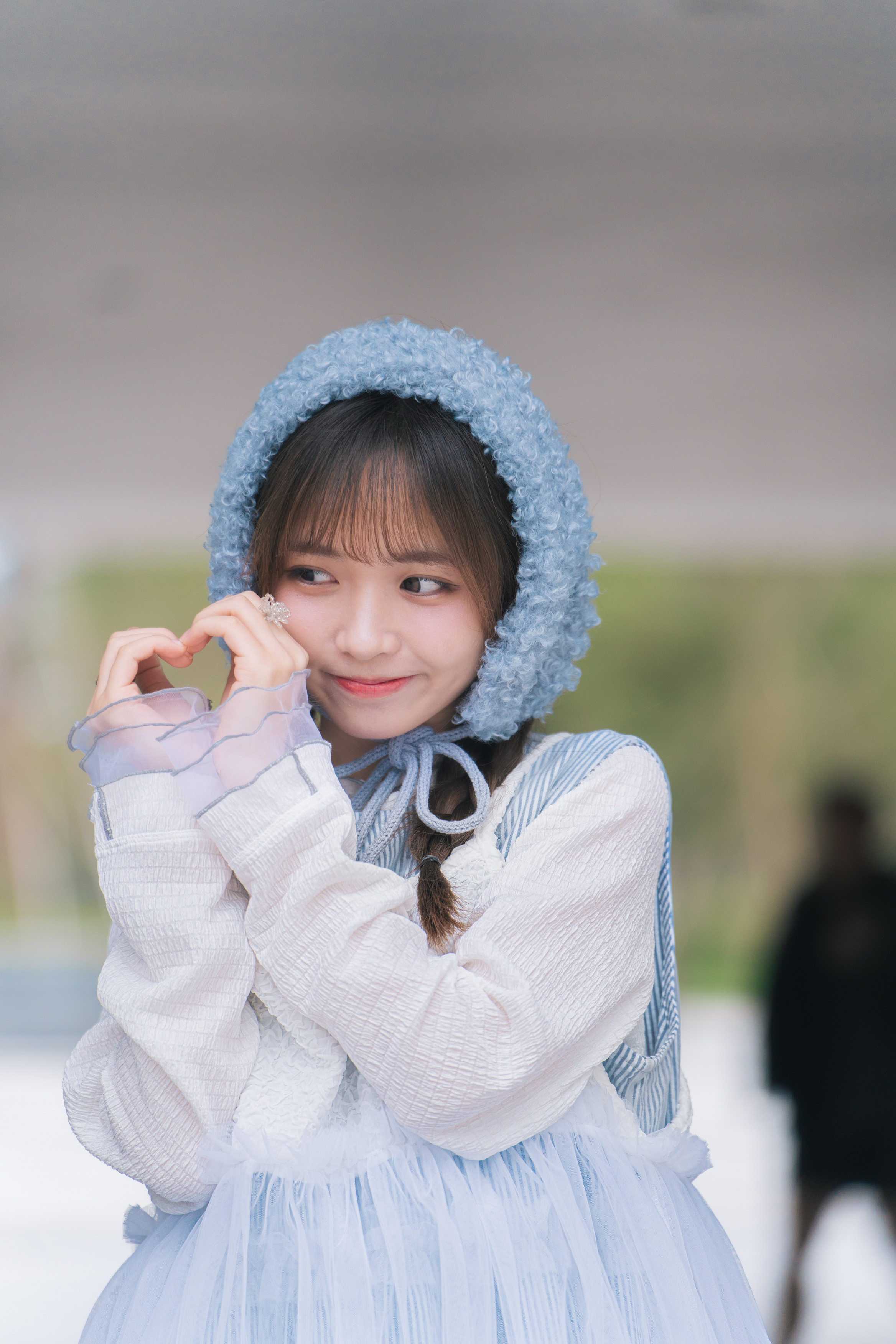 造型感UP！毛毛綁帶耳罩 · 4色入