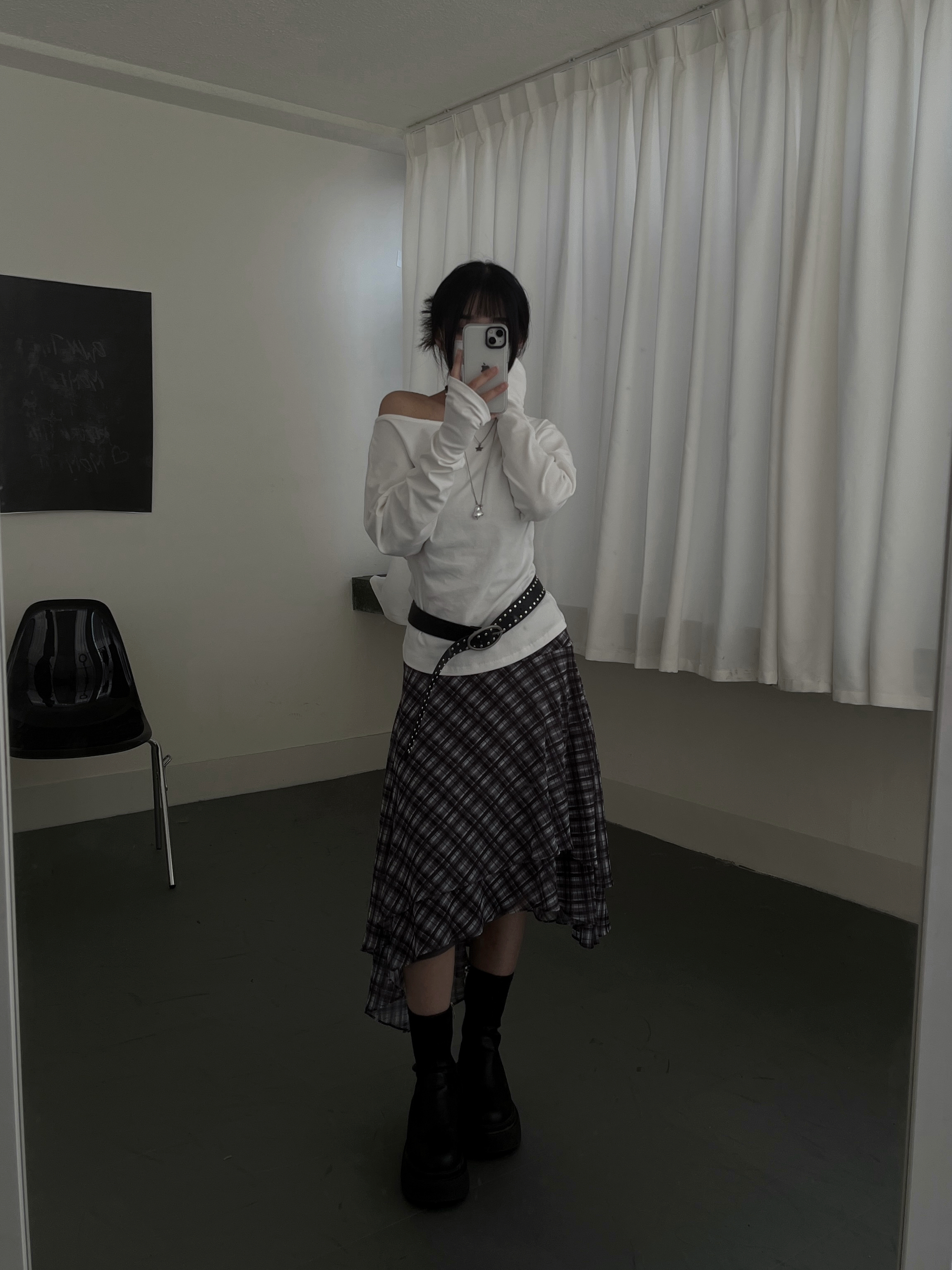 mmb慵懶風斜領顯瘦手指袖上衣