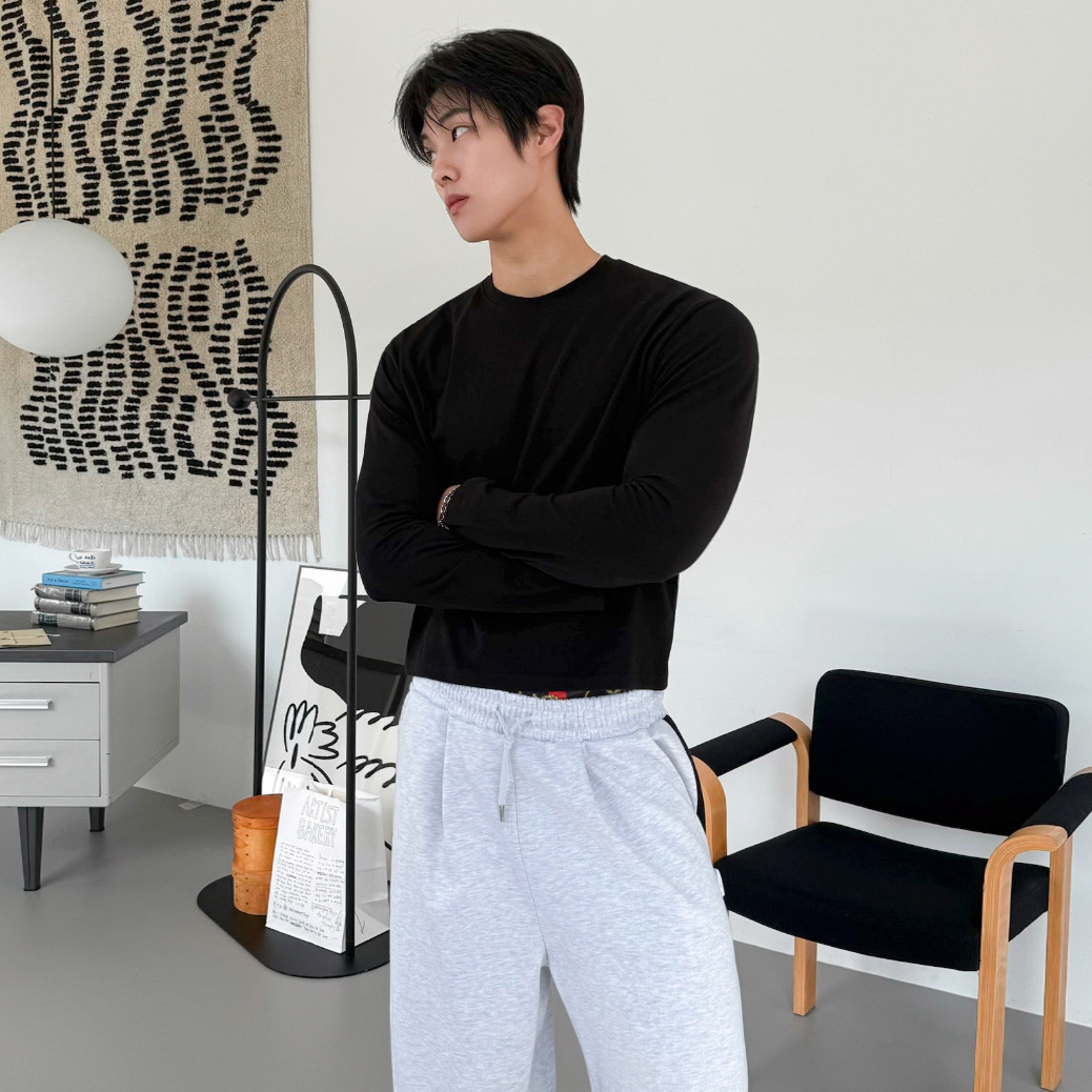 韓系緊身親膚圓領長袖T-Shirt