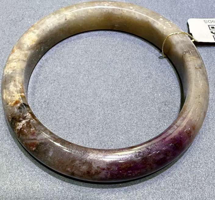 UY065 A65 半玉化櫻花紫手鐲 圈口59.5 寬13.5mm 厚8.4mm