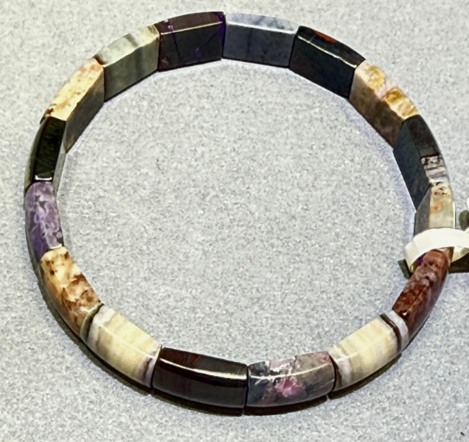 UY046 A46 絲絨多寶手牌 多寶9*4mm